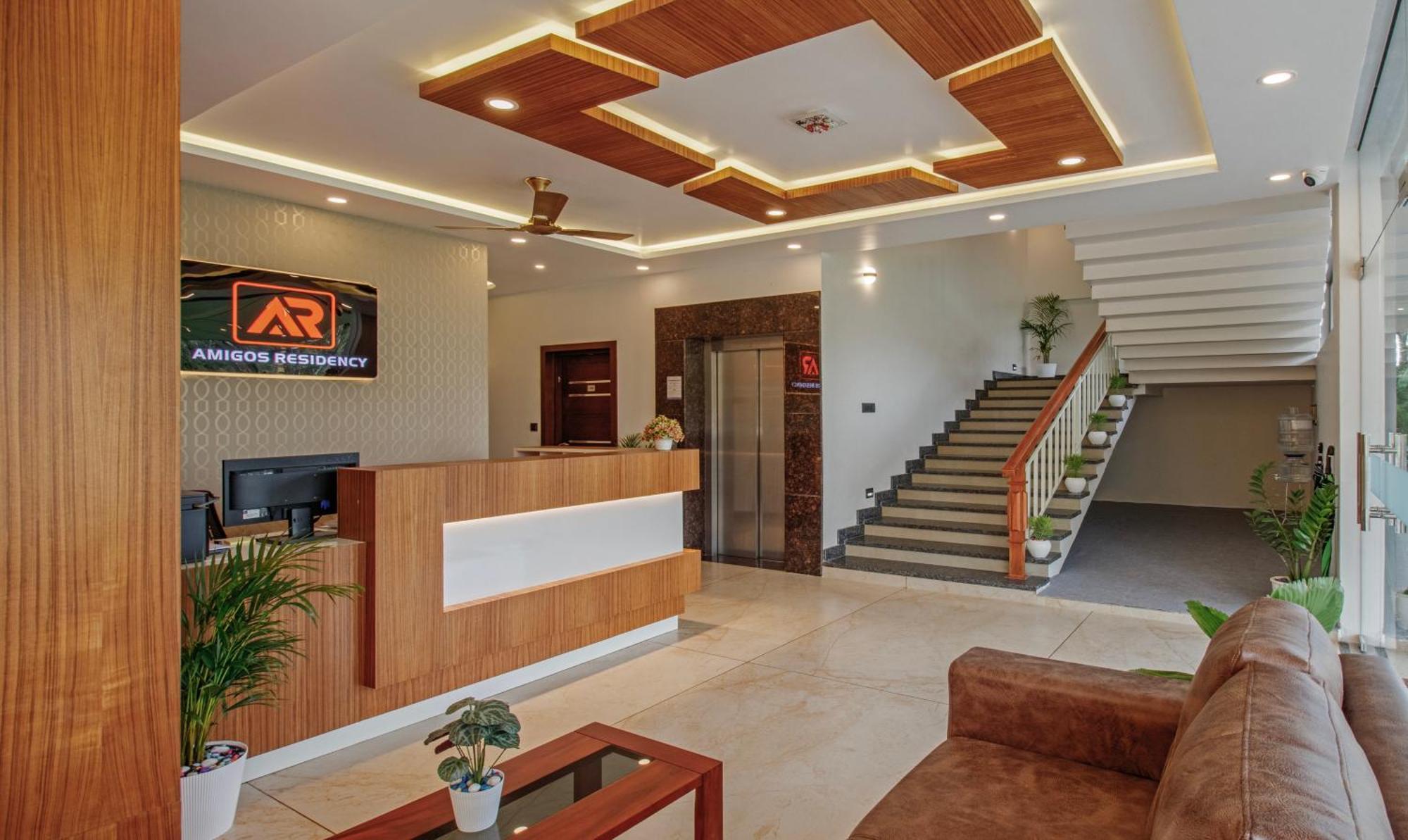 Kochi Treebo Amigos Residency Cochin Airport Hotel מראה חיצוני תמונה